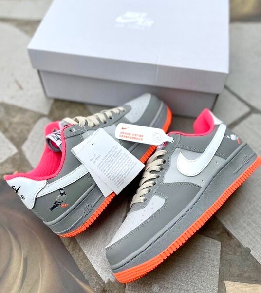 Nike Airforce 1 - 09 Pigeon
