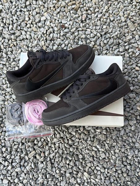 Baskets Noires Homme élégantes