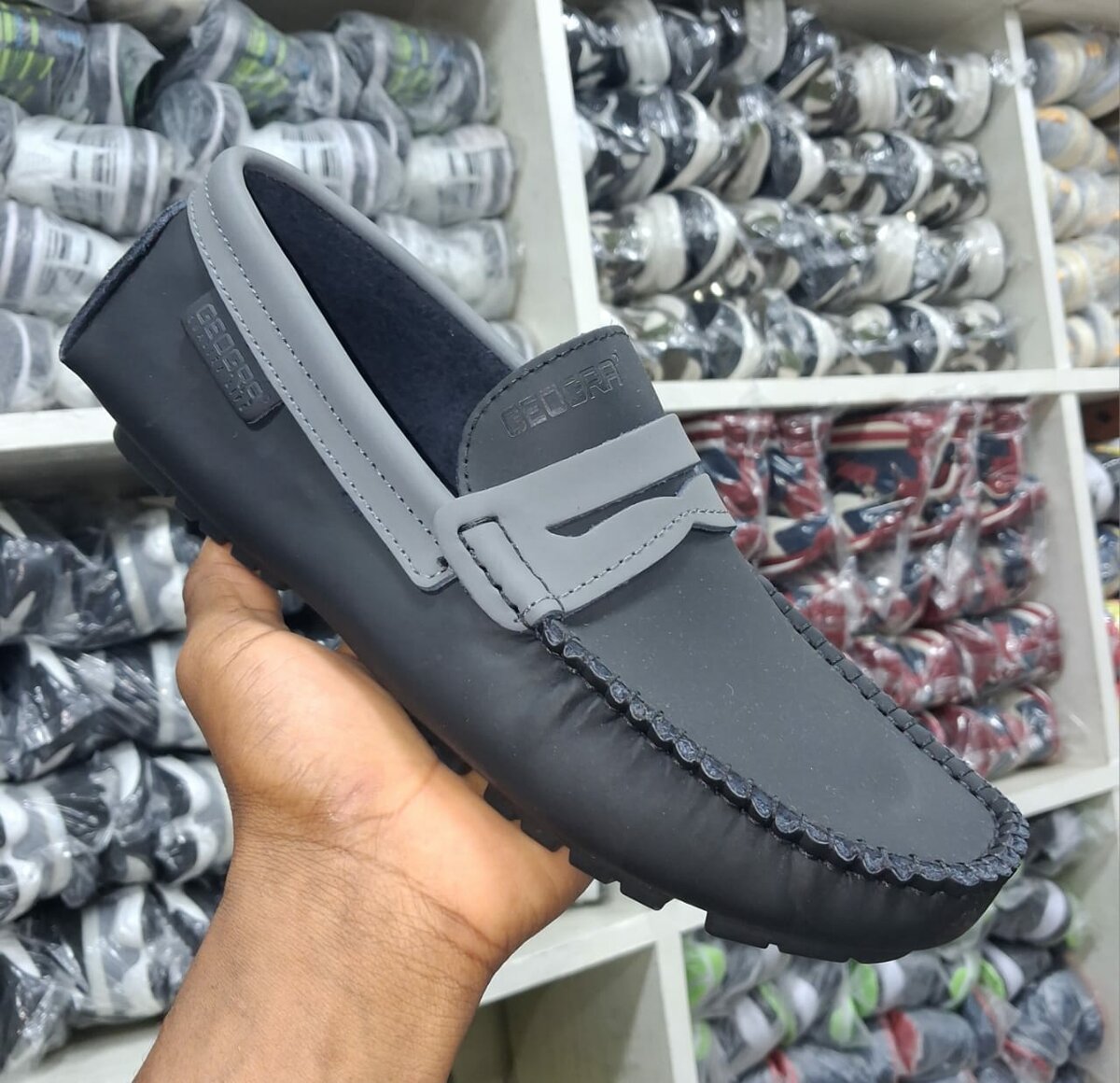 Mocassins cuir élégants homme