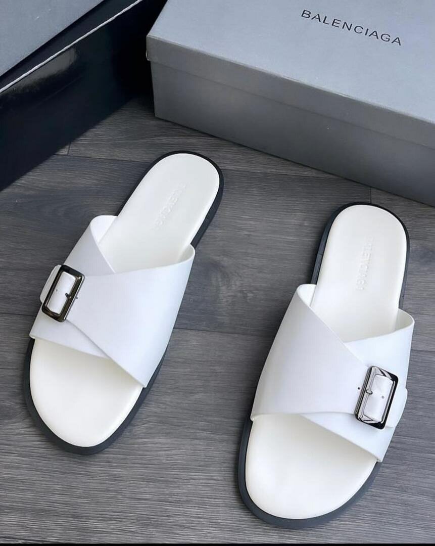 Fashion slippers