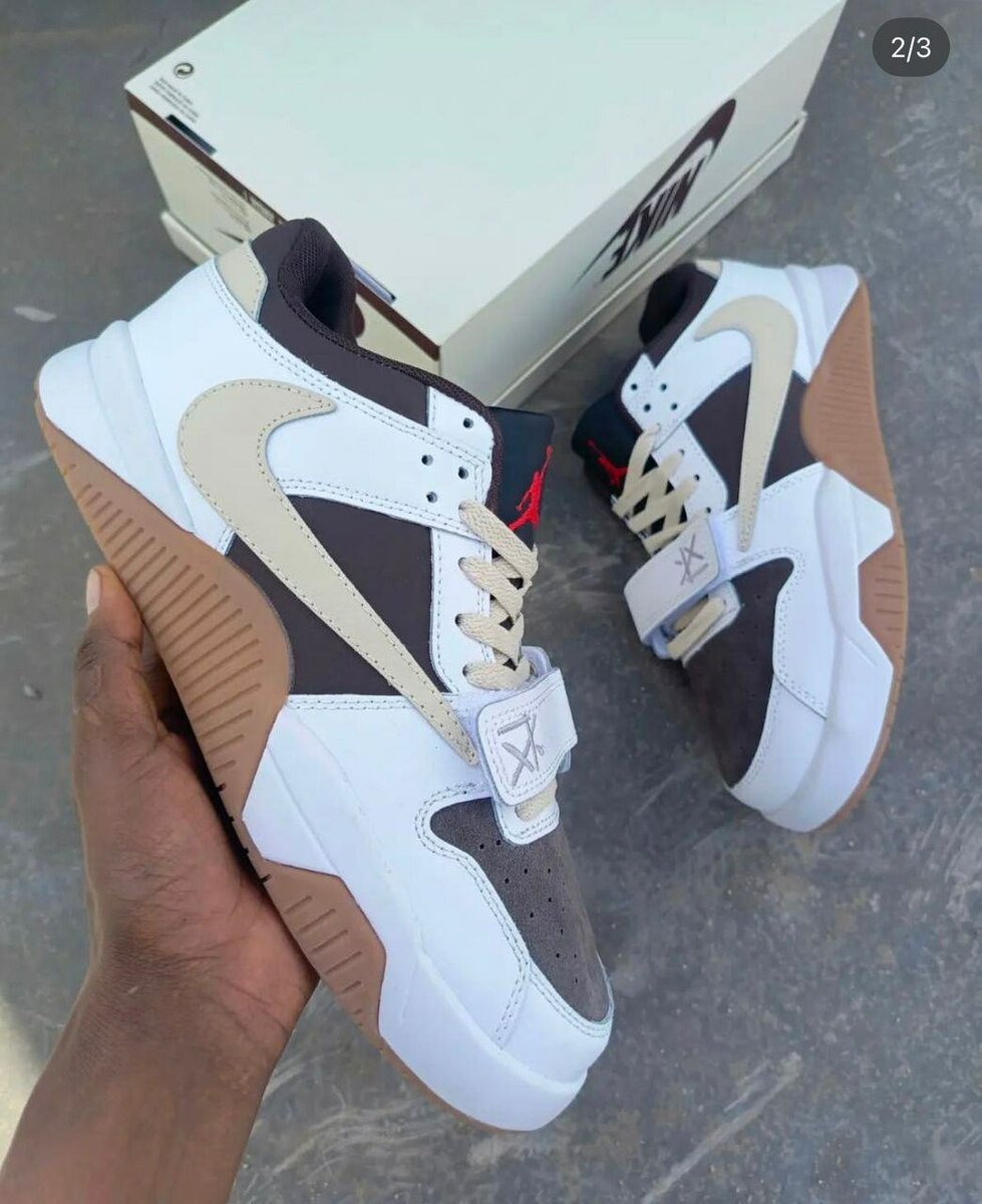 Sneakers Nike TRAVIS SCOTT