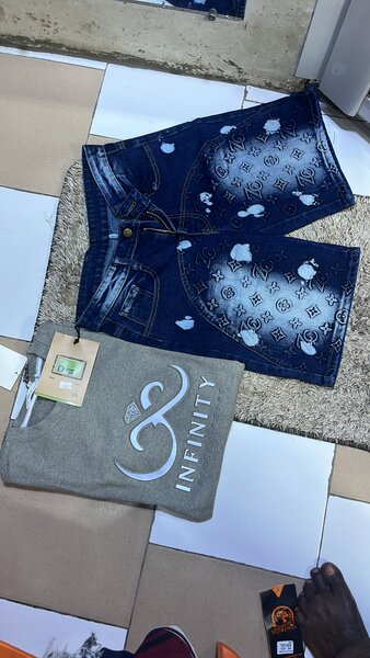 Short en jean imprimé homme