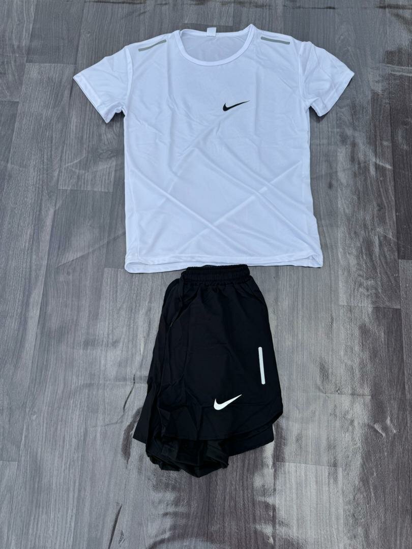 Ensemble de sport Nike