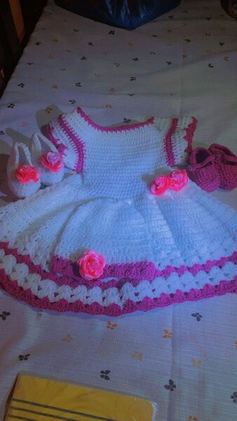 Robe Bébé Crochet Blanc Rose