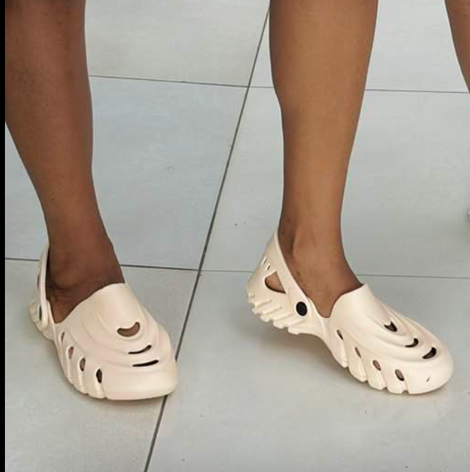 crocs