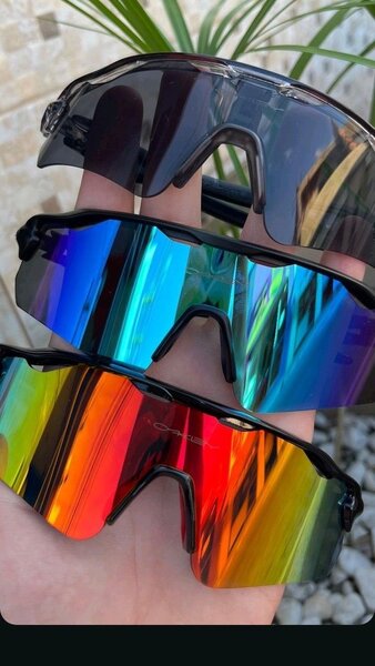 Lunettes de Soleil Sportives