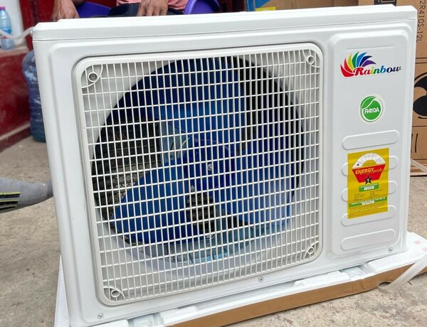 Rainbow 1.5HP Air conditioner R410a