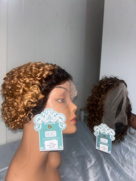 Perruque Bouclée cours