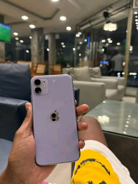 iPhone 11 en excellent état
