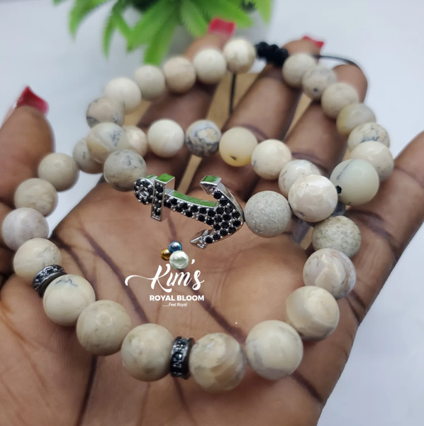 Bracelet with beaded gemstones