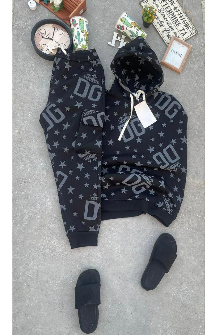 Ensemble de survêtement étoilé