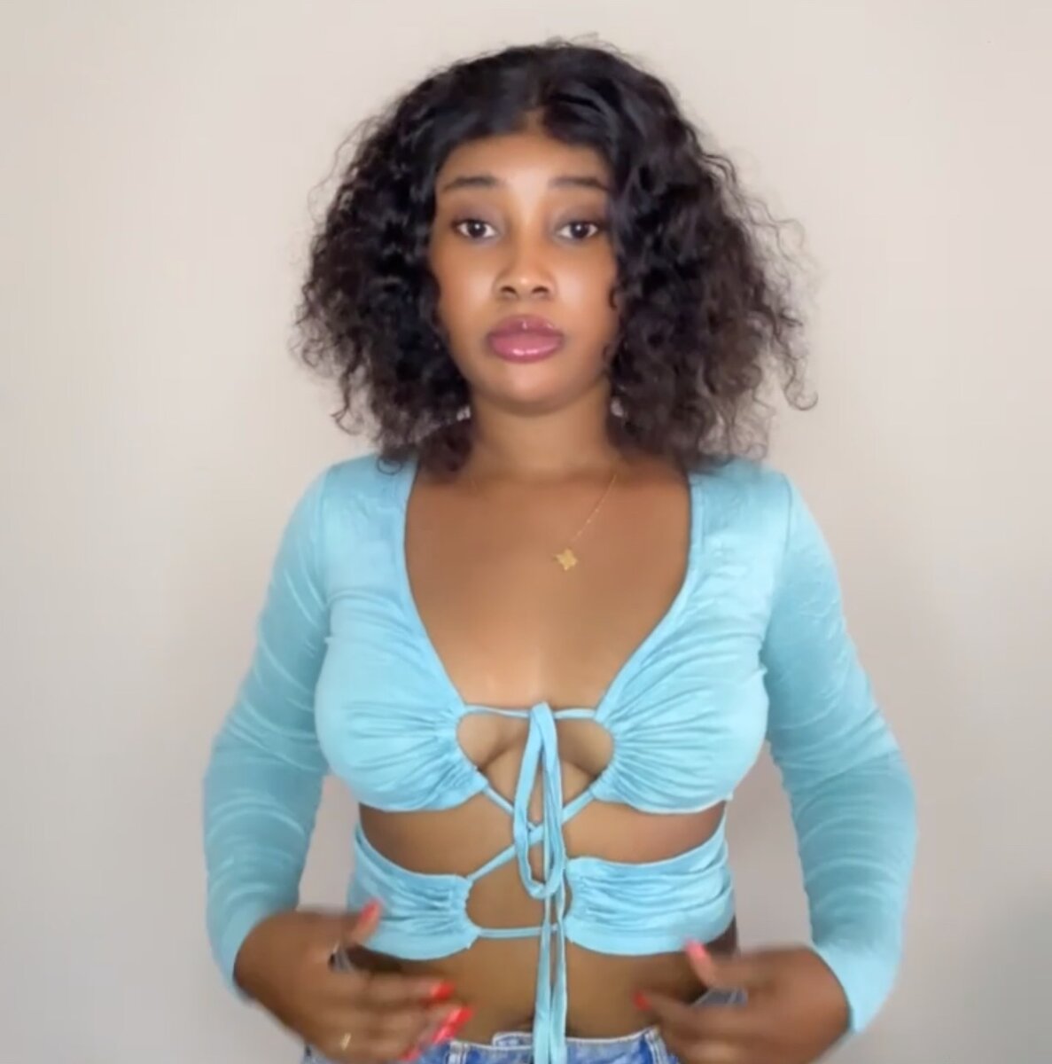 Tops tendance pour femmes