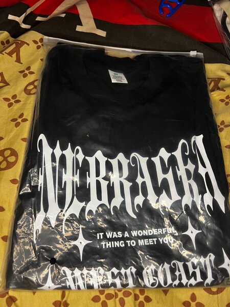 T-shirt rétro imprimé unisexe