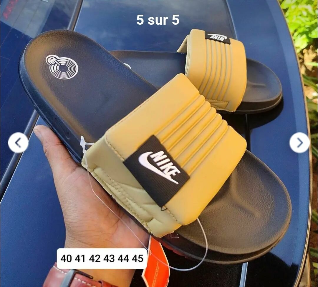 Claquettes Nike confort