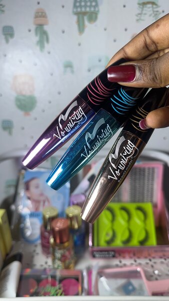 Mascara Volumizing Waterproof