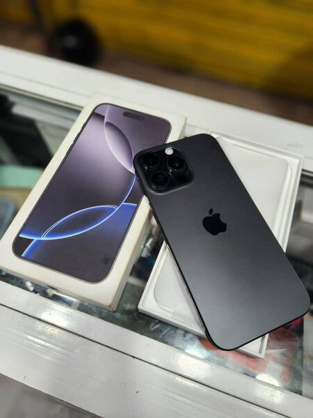 iPhone 16 pro max 256 giga CE