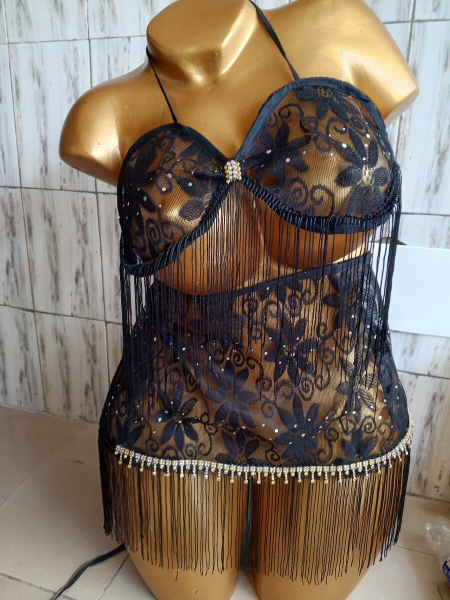 Ensemble de danse scintillant