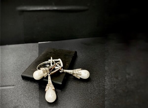 Серебрений комплект с жемчугом