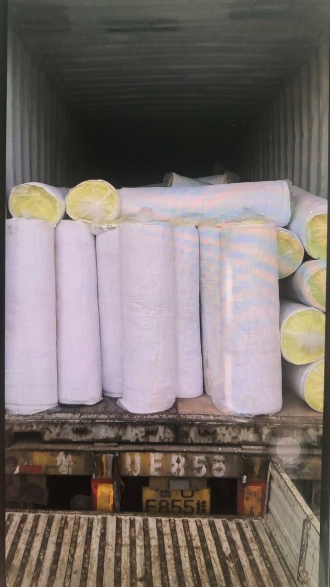 Fiber glass wool insulation