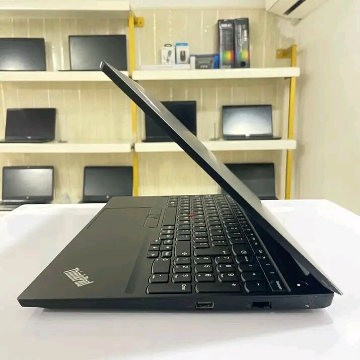 Lenovo ThinkPad E15 Ryzen 7