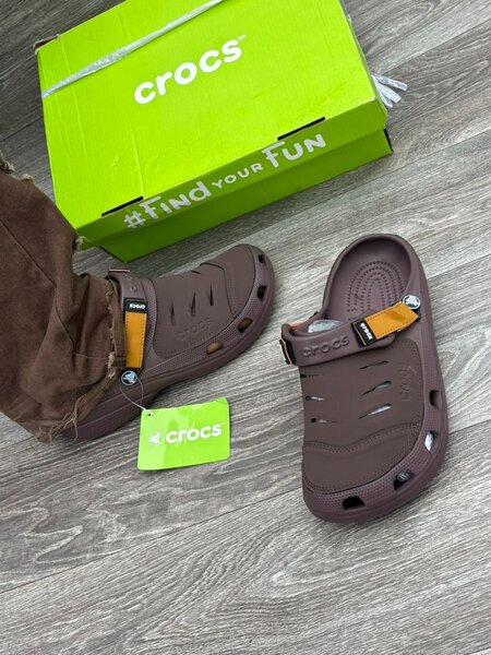 Sabots Crocs unisex confort
