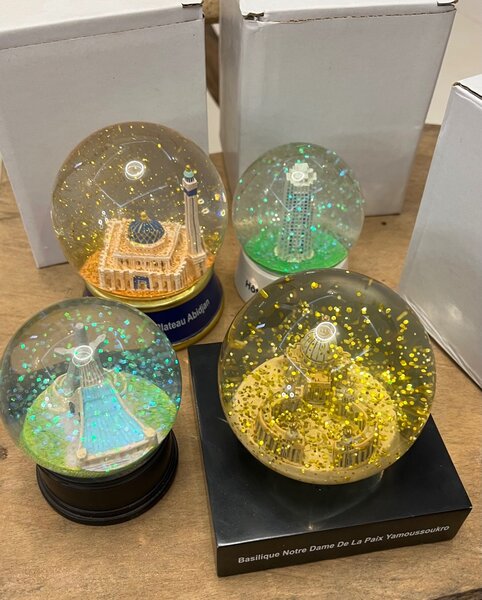 Infrastructure de CHEZ MW la Côte dIvoire