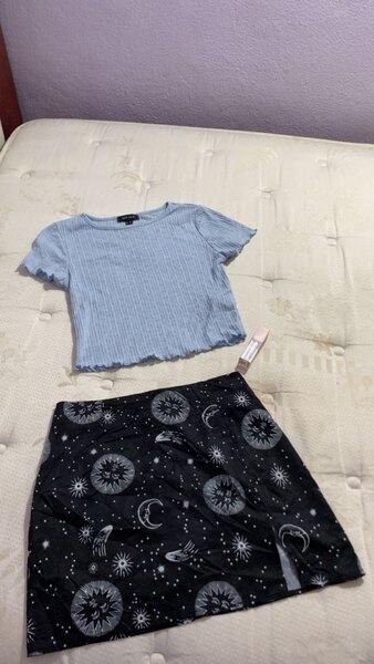 Ensemble T-shirt et Jupe Céleste