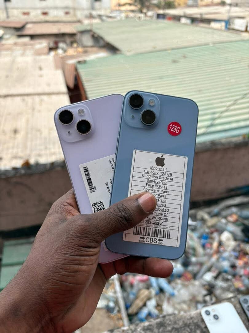 iPhone simple 14 avec 128 Go