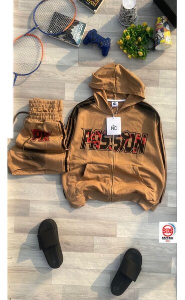 Ensemble survêtement marron 'Passion'