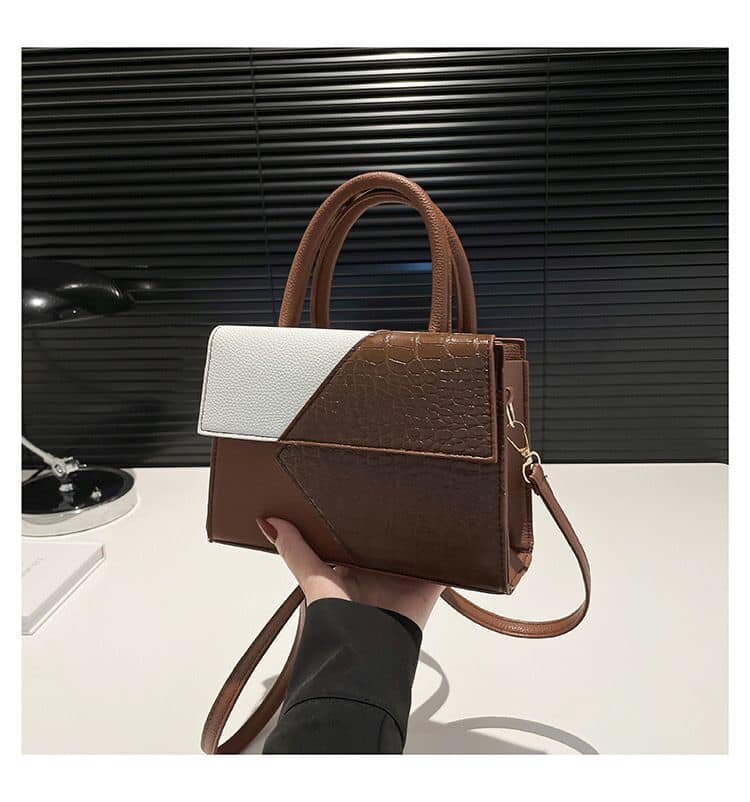 Les modèles très rares de sacs sont disponibles