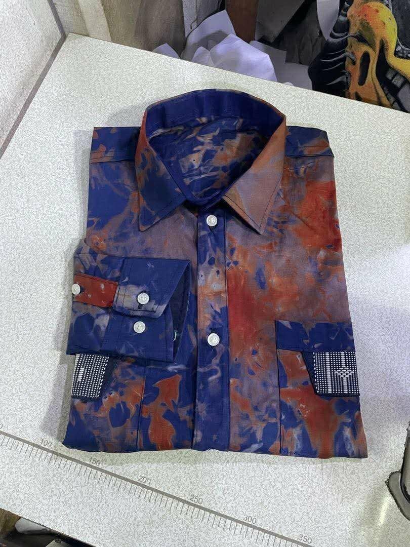 Chemise élégante multicolore