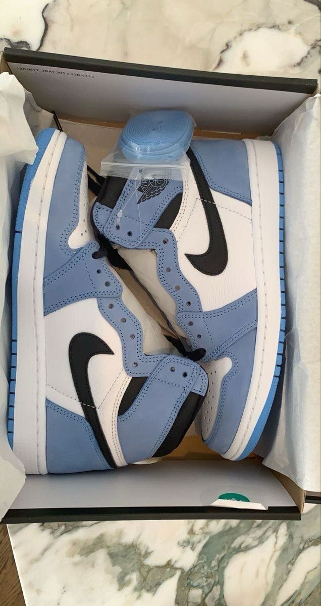 Jordan 1 university blue