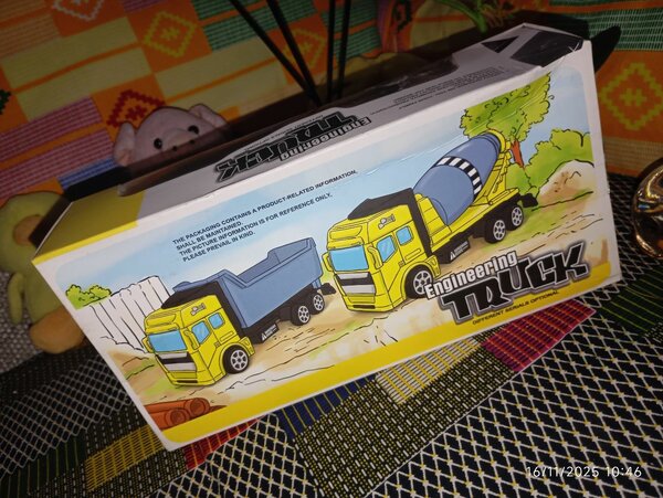 Camion de chantier jouet