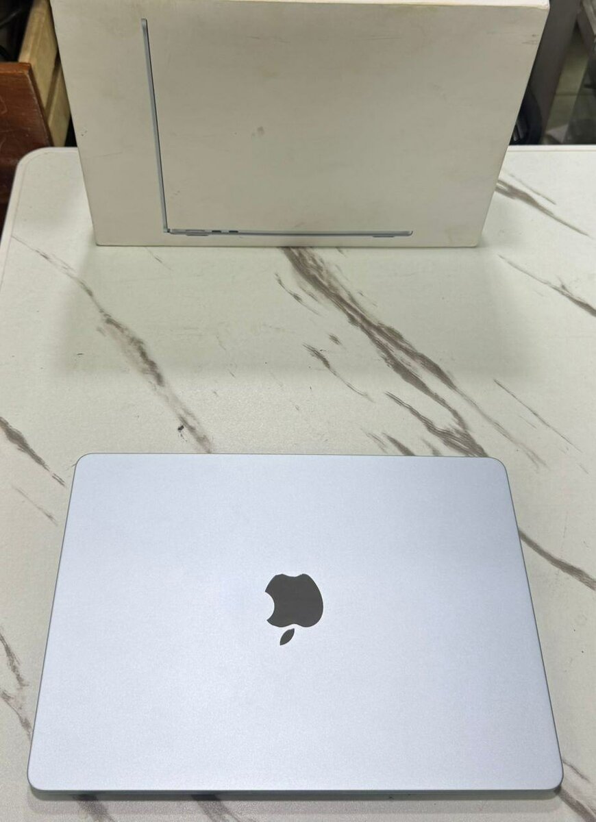 macbook air m4 2025