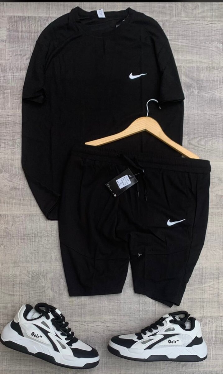 Complet chic pour les sorties imprévu ou sorti simple