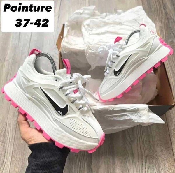 Baskets blanches sport femme
