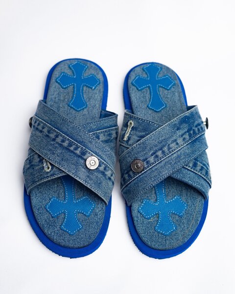 Nuramara contemporary cross slippers