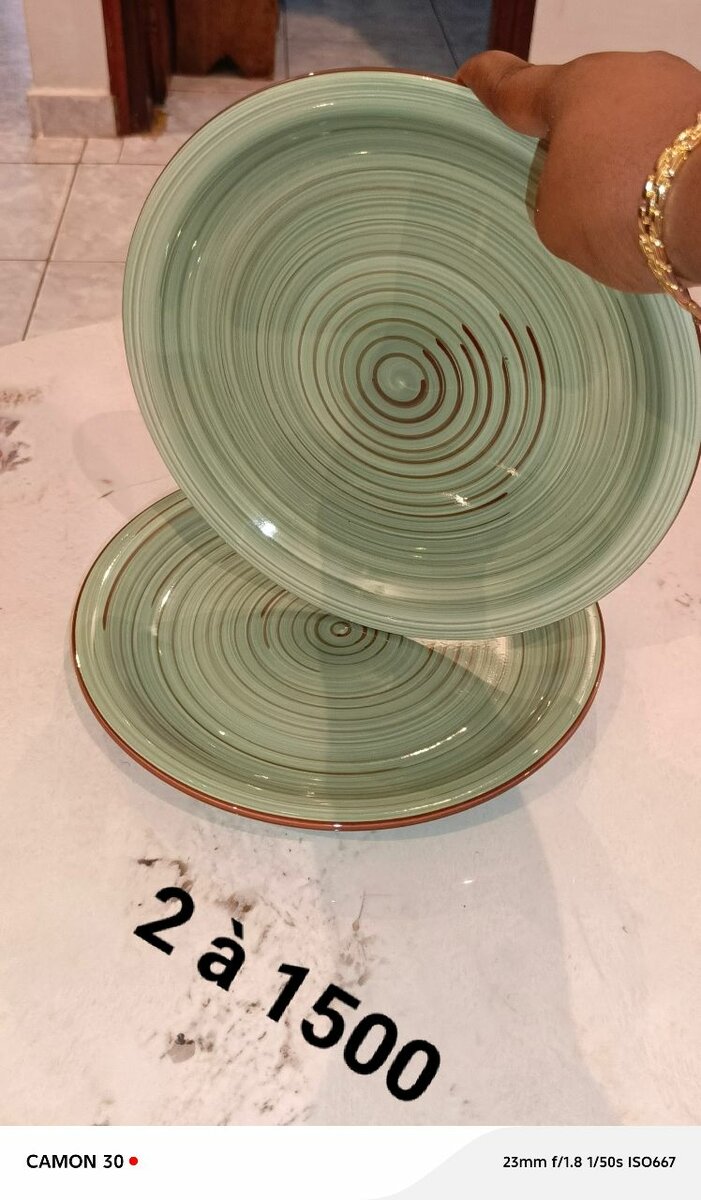 Assiettes Céramiques Colorées