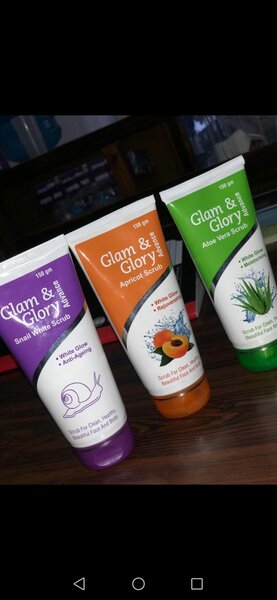Glam and Glory scrub