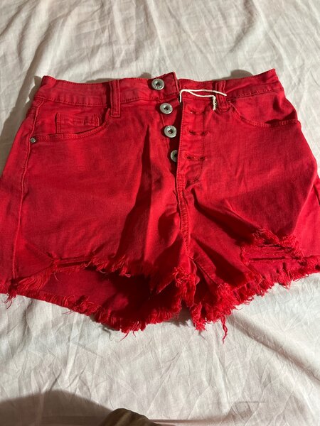 Shorts en jean rouge