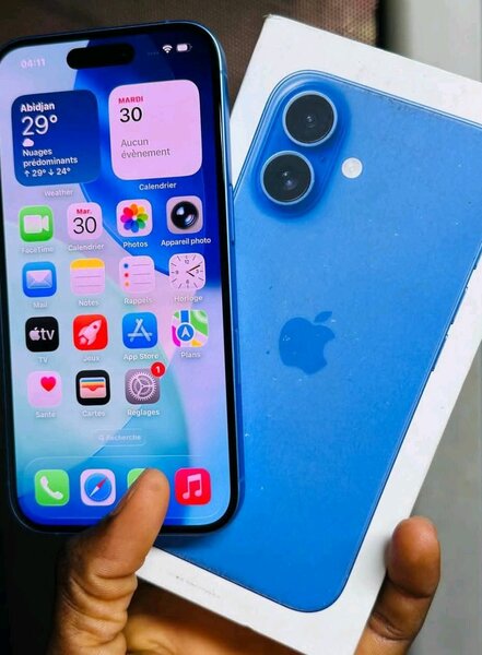 iPhone 16 Bleu
