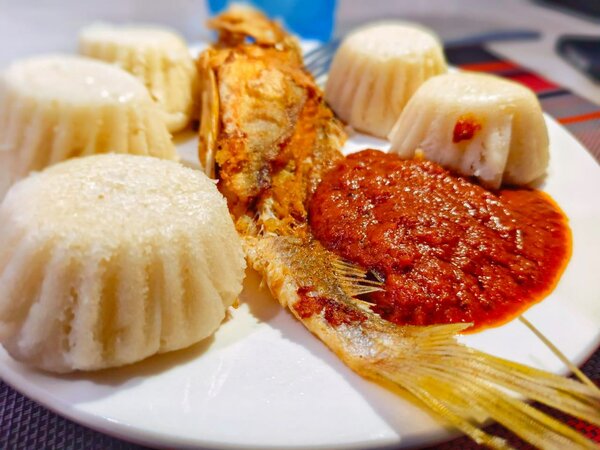 Abolo/ ablo/ Rice cake