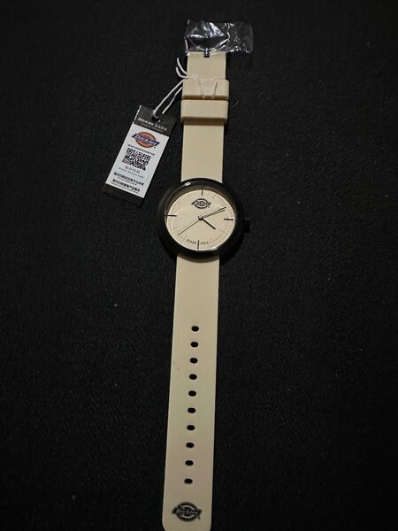 Dickies watch for females