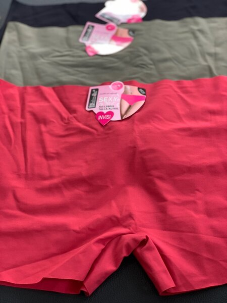 Seamless boxer shorts for ladies