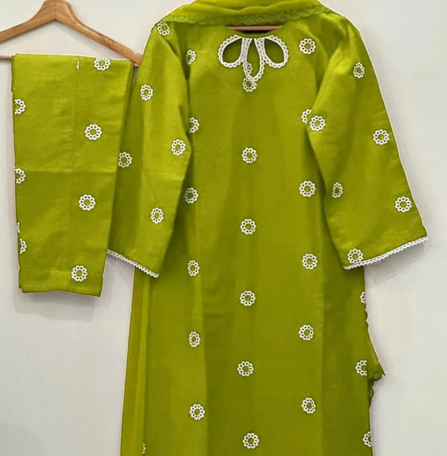 *Flower Embroidery 2Pc*