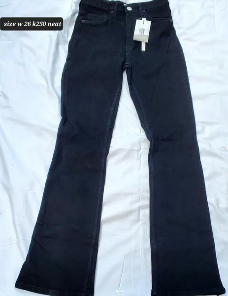 Stylish women's jeans black