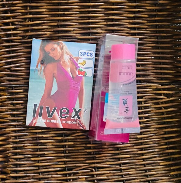 3 préservatifs +1 lubrifiant