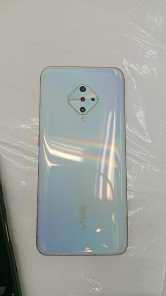 vivo y51 4/128 gb