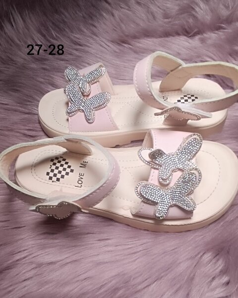 Sandales enfant élégantes
