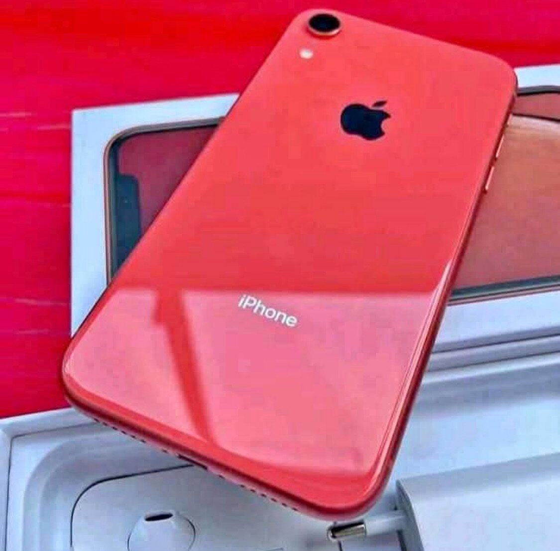 iPhone XR Rouge Débloqué
